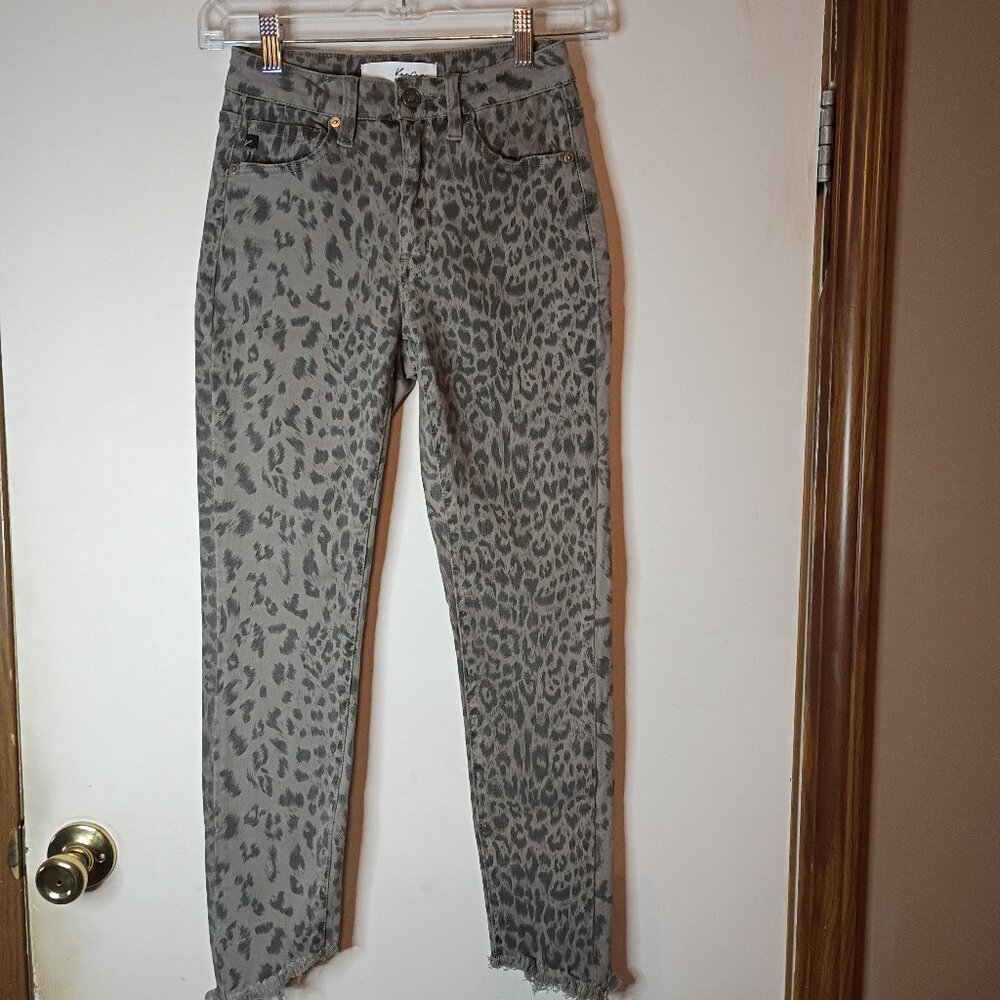 KanCan Cropped Ankle Jeans Raw Hem Size 1/24 Gray Leopard Skinny Mid Rise